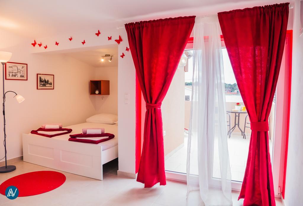 Apartments Zara Petrcane Εξωτερικό φωτογραφία