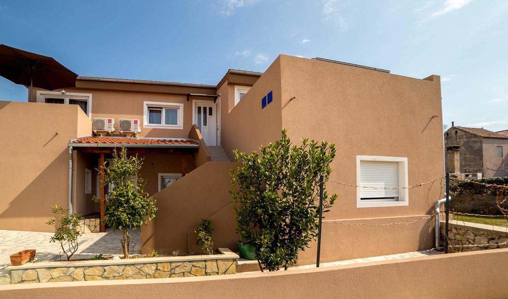 Apartments Zara Petrcane Εξωτερικό φωτογραφία